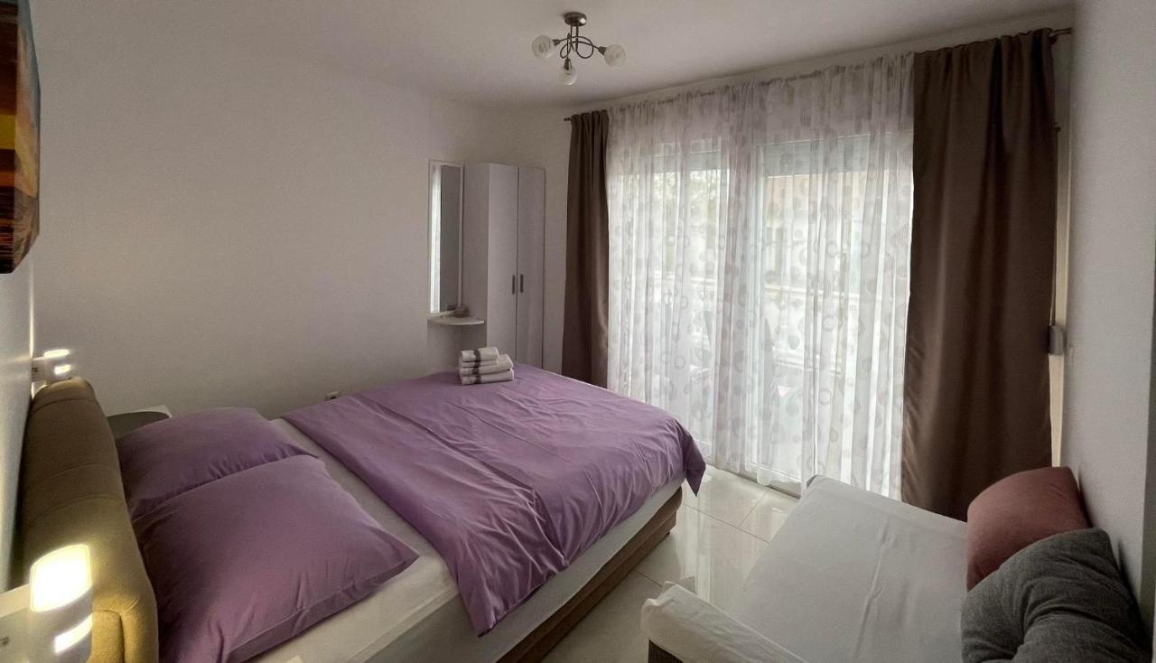 Apartments Ostojic Krk Town Exterior photo