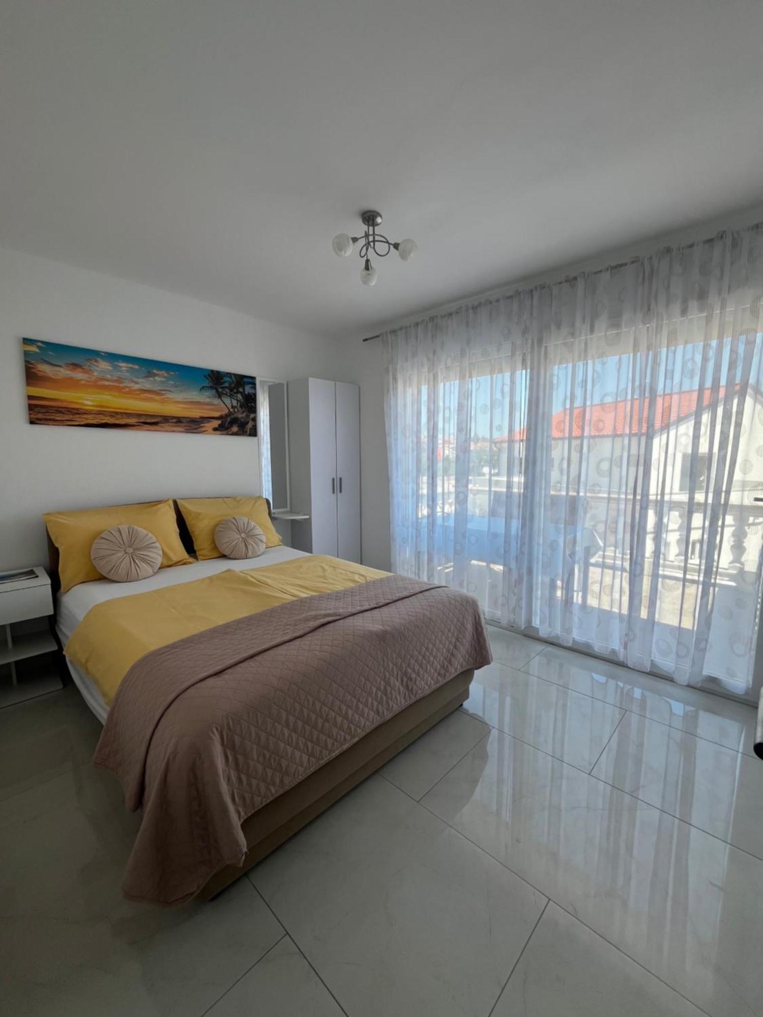 Apartments Ostojic Krk Town Exterior photo