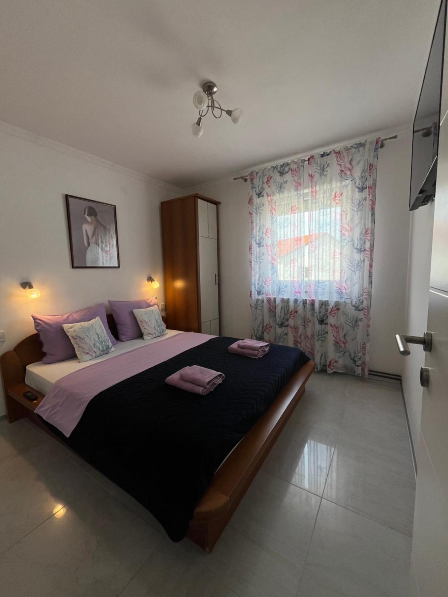 Apartments Ostojic Krk Town Exterior photo